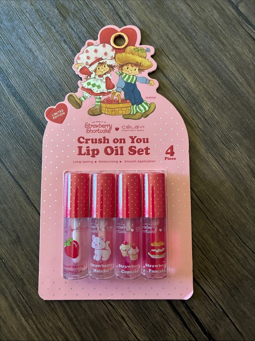 Strawberry Shortcake x Célavi Limited Edition Lip Oil Set